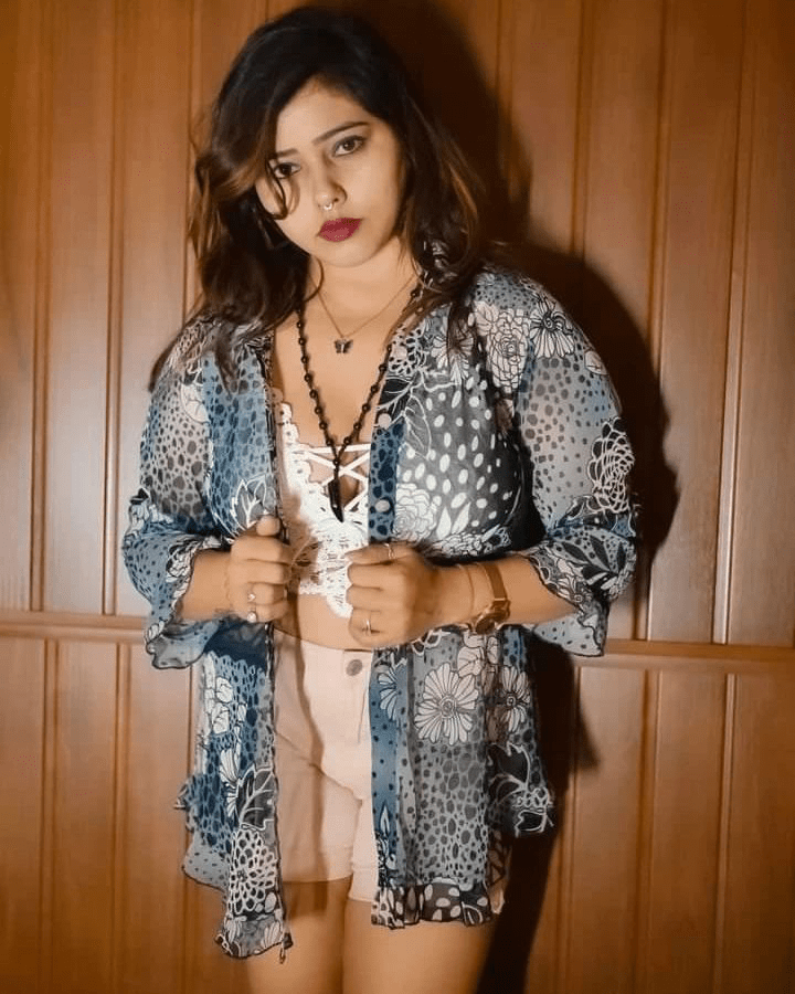 Blind Fold – Anita Jaiswal (2024) Hindi Uncut Hot Short Film 720p HDRip 80MB