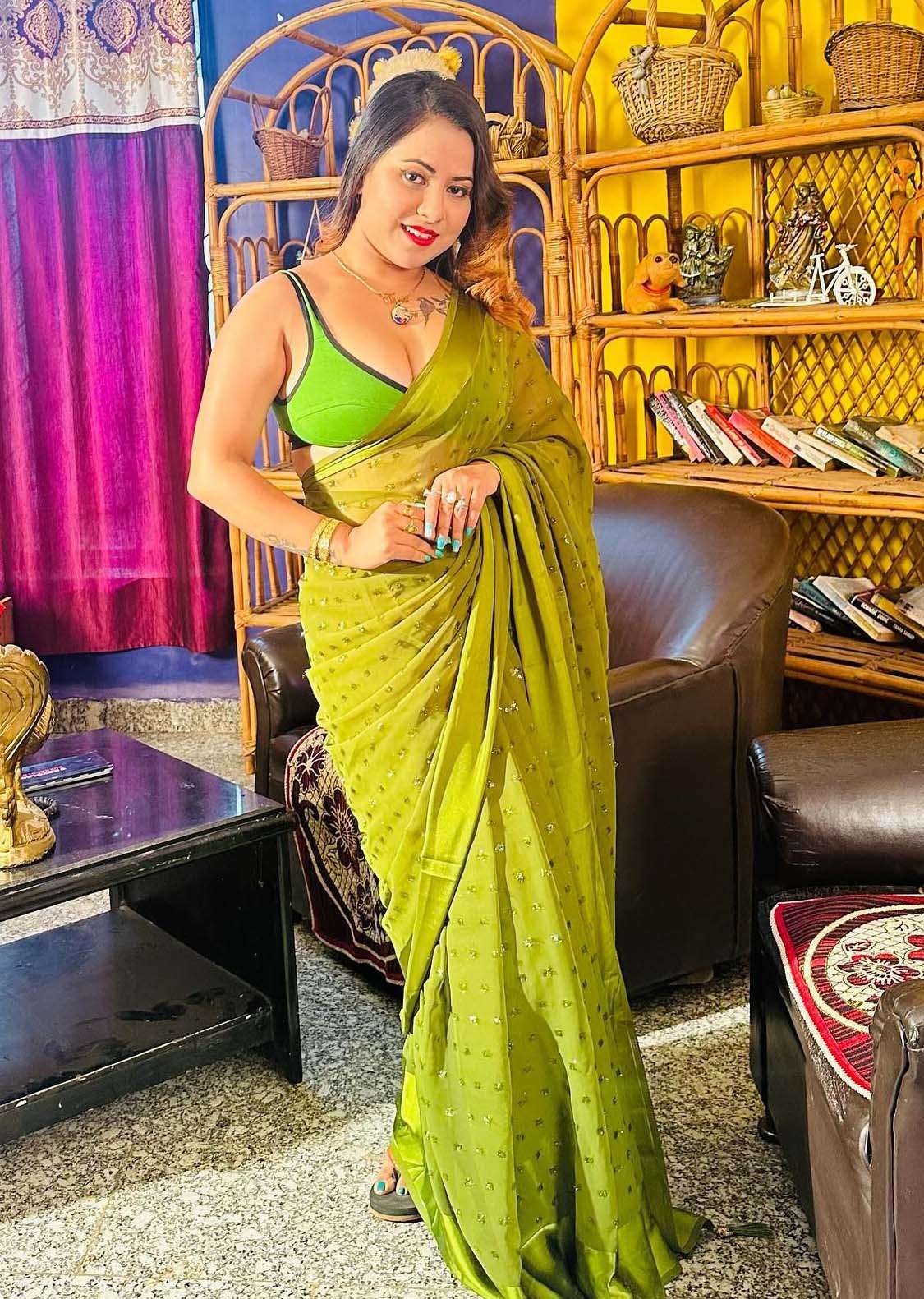 Bhabi Hardcore – Tina Nandi (2024) Hindi Uncut Hot Short Film 720p HDRip 200MB